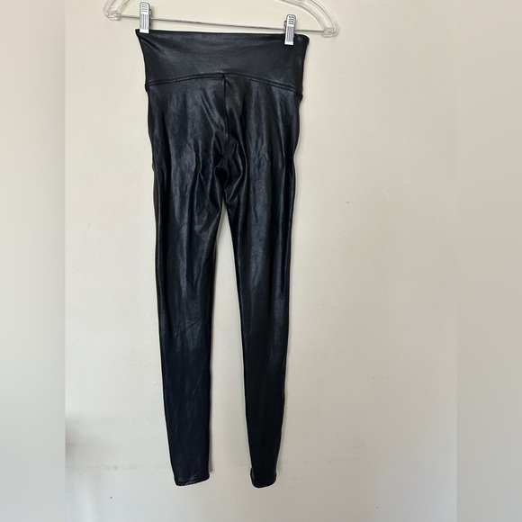 SPANXBy Sara Blakely Black Faux Leather Leggings Size S - Picture 3 of 12
